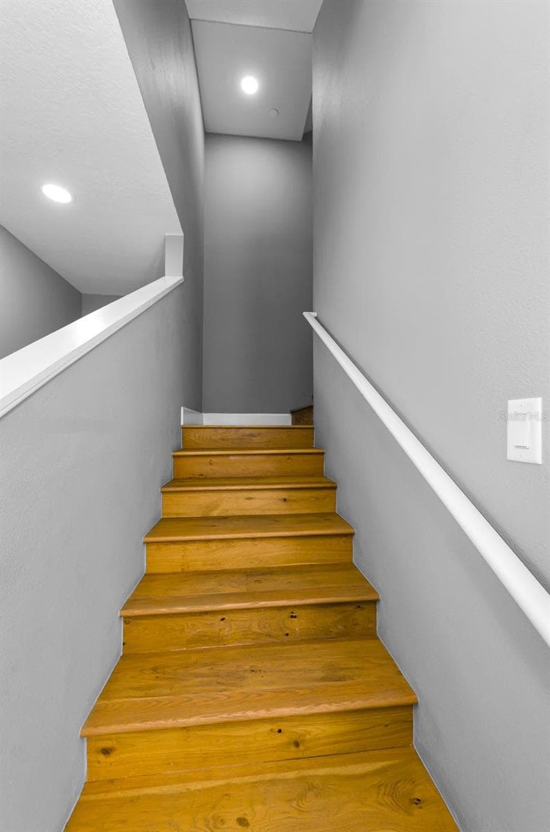 1340 BAYSHORE BOULEVARD — photo 5 of 89