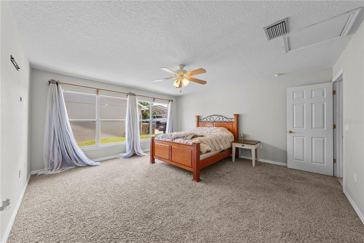 4865 MEADOW DRIVE — photo 18 of 33