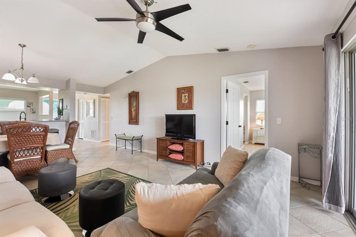 449 ROYAL POINCIANA — photo 8 of 18