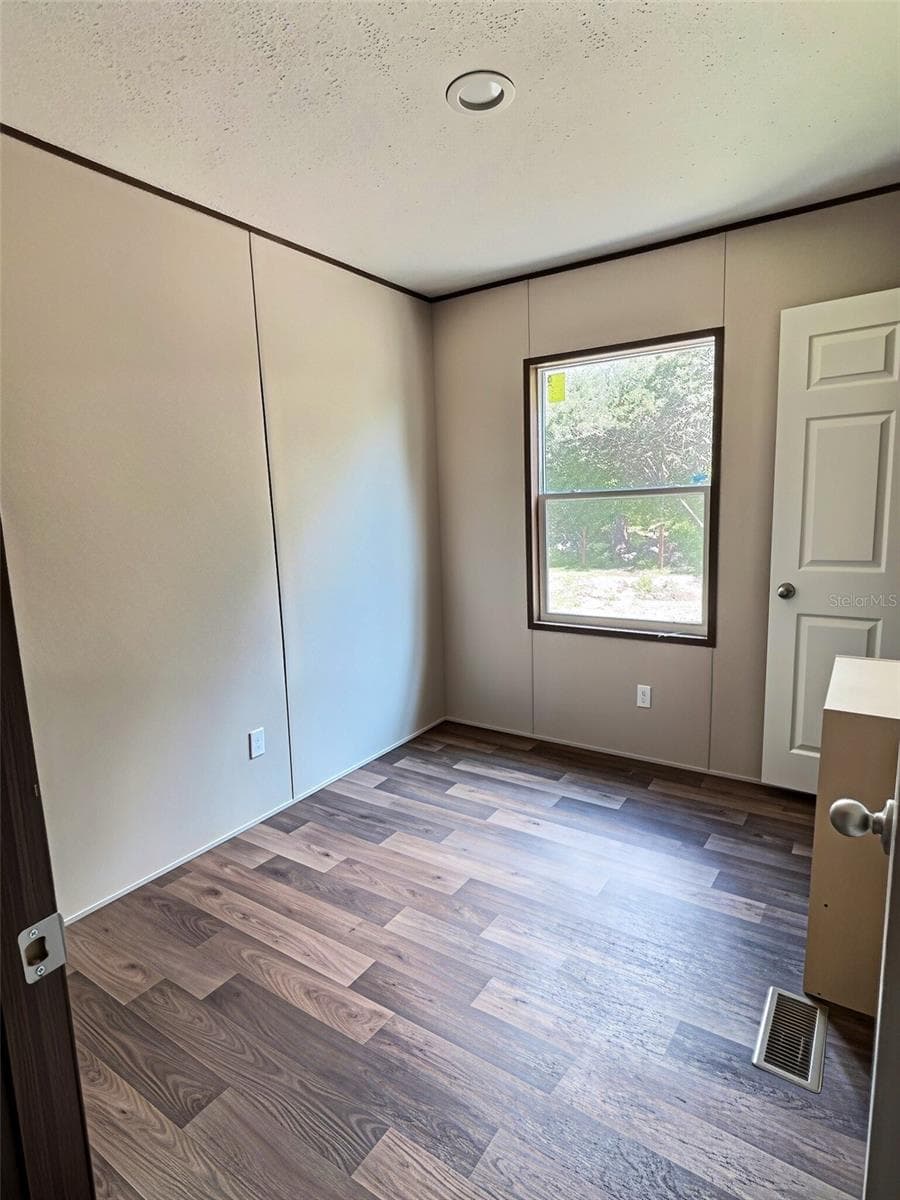 13354 TYRONE STREET — photo 19 of 36