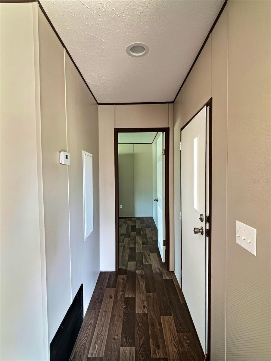 13354 TYRONE STREET — photo 12 of 36