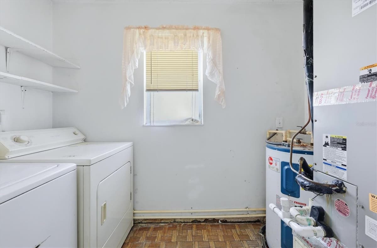 1805 MARBETH STREET — photo 17 of 18