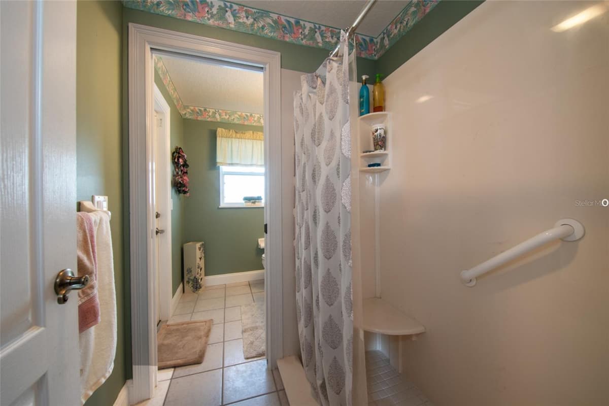 87 EASTWOOD DRIVE — photo 24 of 45
