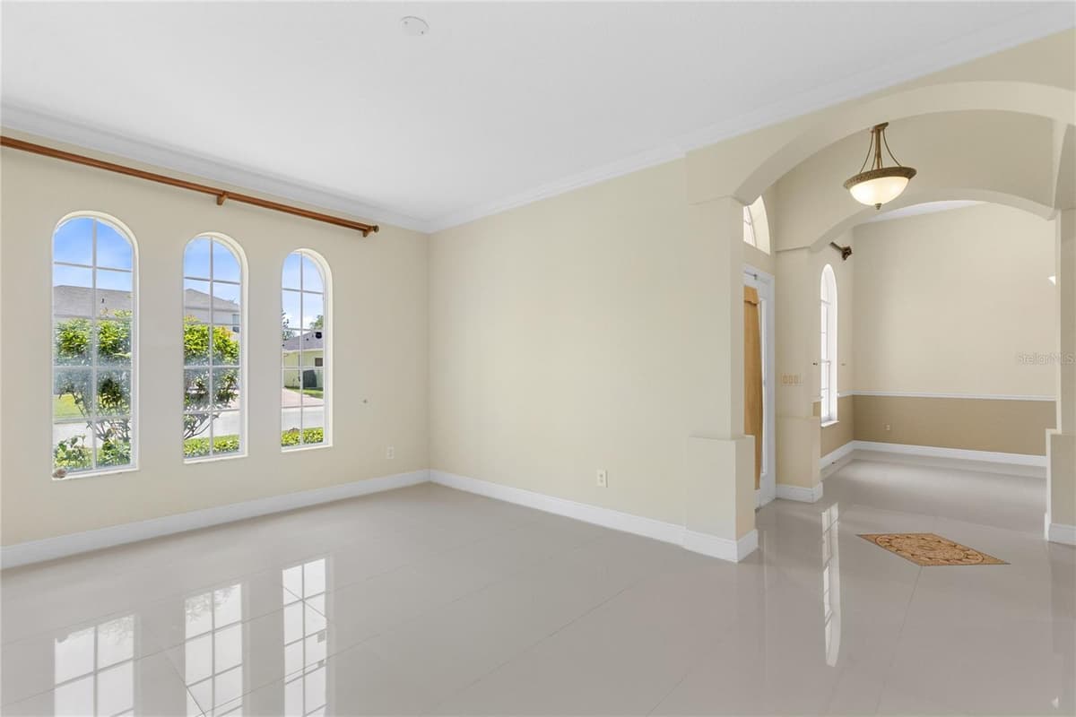 856 TIMBER ISLE DRIVE — photo 3 of 35
