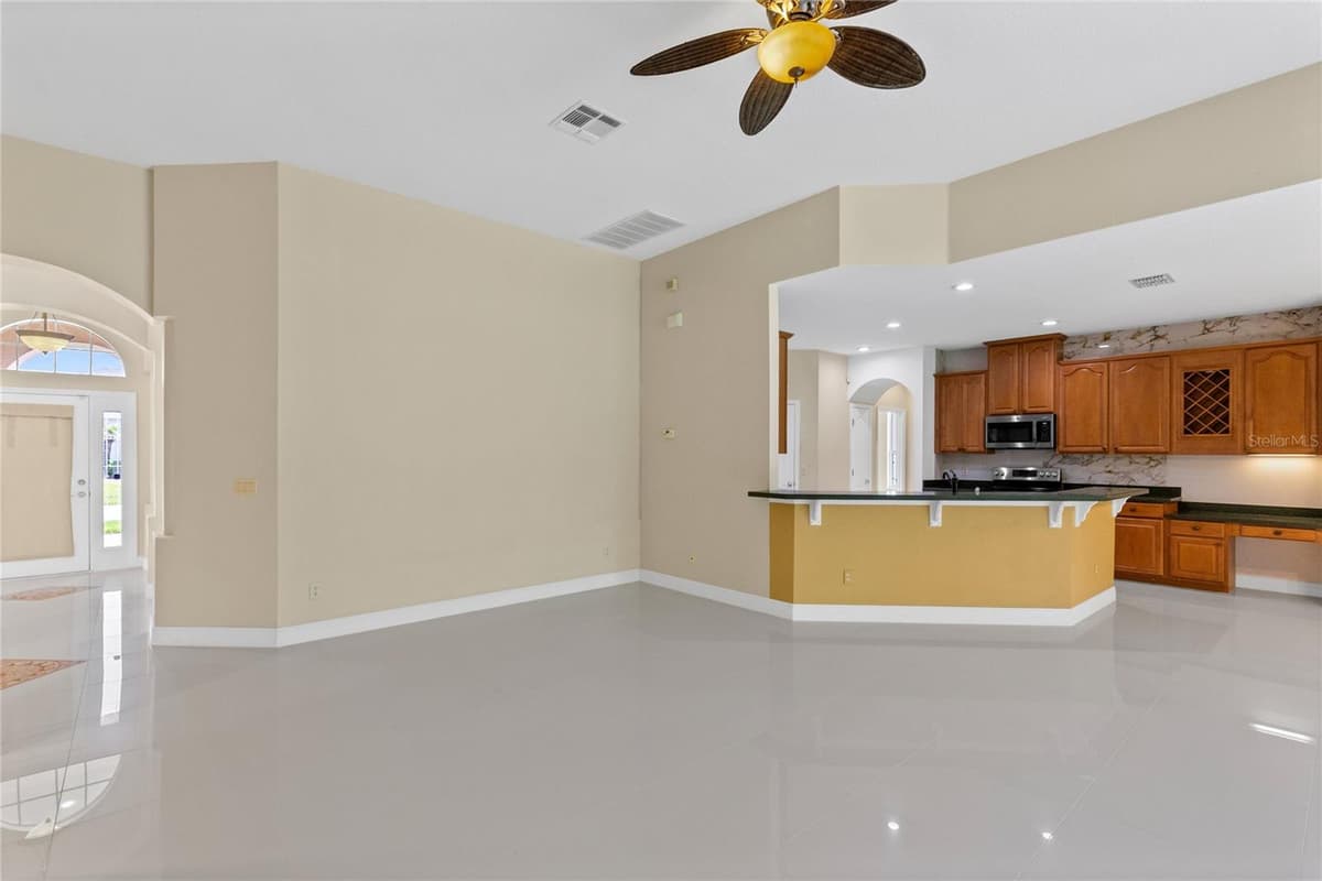 856 TIMBER ISLE DRIVE — photo 7 of 35