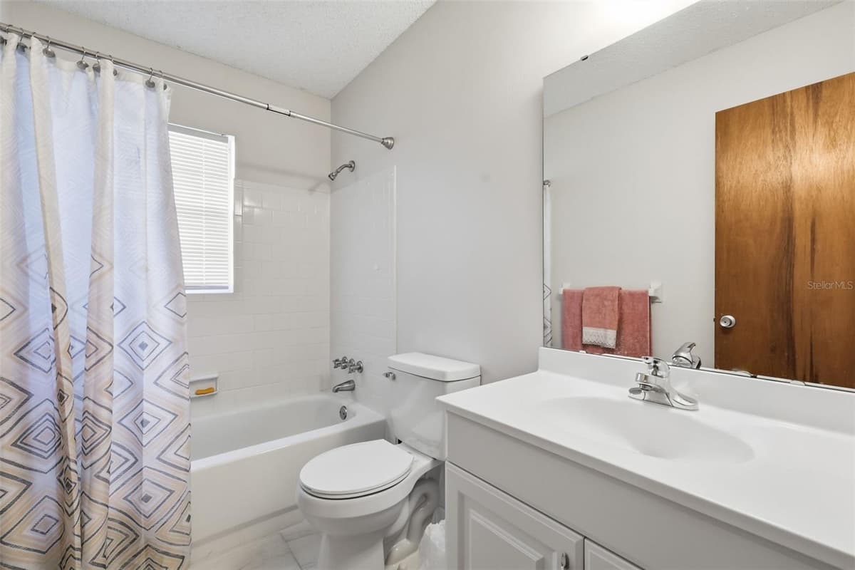 151 HILL AVENUE — photo 17 of 19