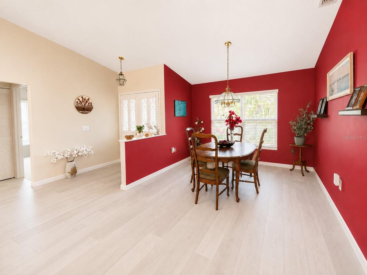 5908 GARDEN LAKES MAJESTIC — photo 4 of 42