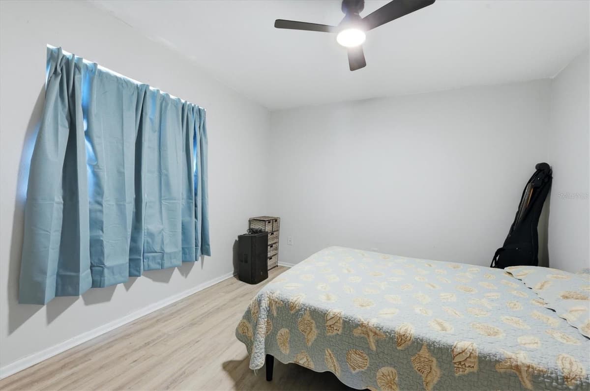 1805 MARBETH STREET — photo 7 of 18
