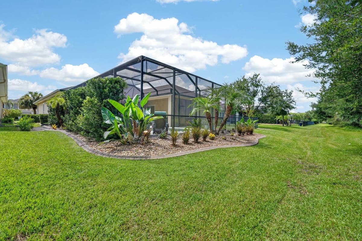 910 CREEKWOOD DRIVE — photo 40 of 66
