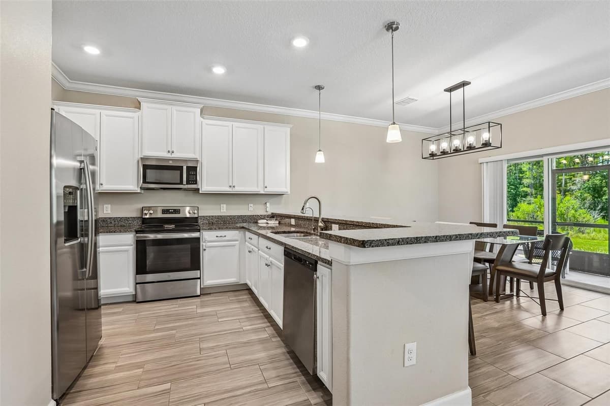 17448 RADIANT SHINE WAY — photo 8 of 29