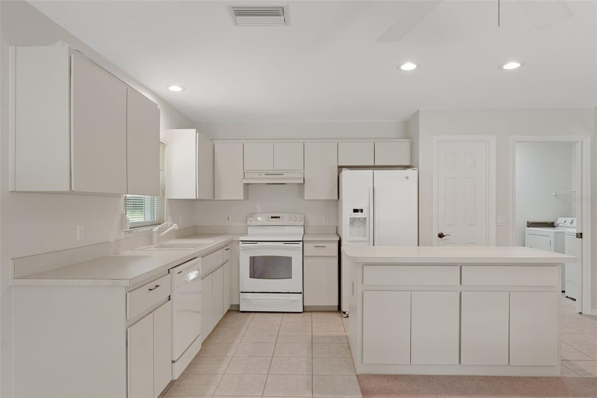 978 COLBERT COURT — photo 16 of 55