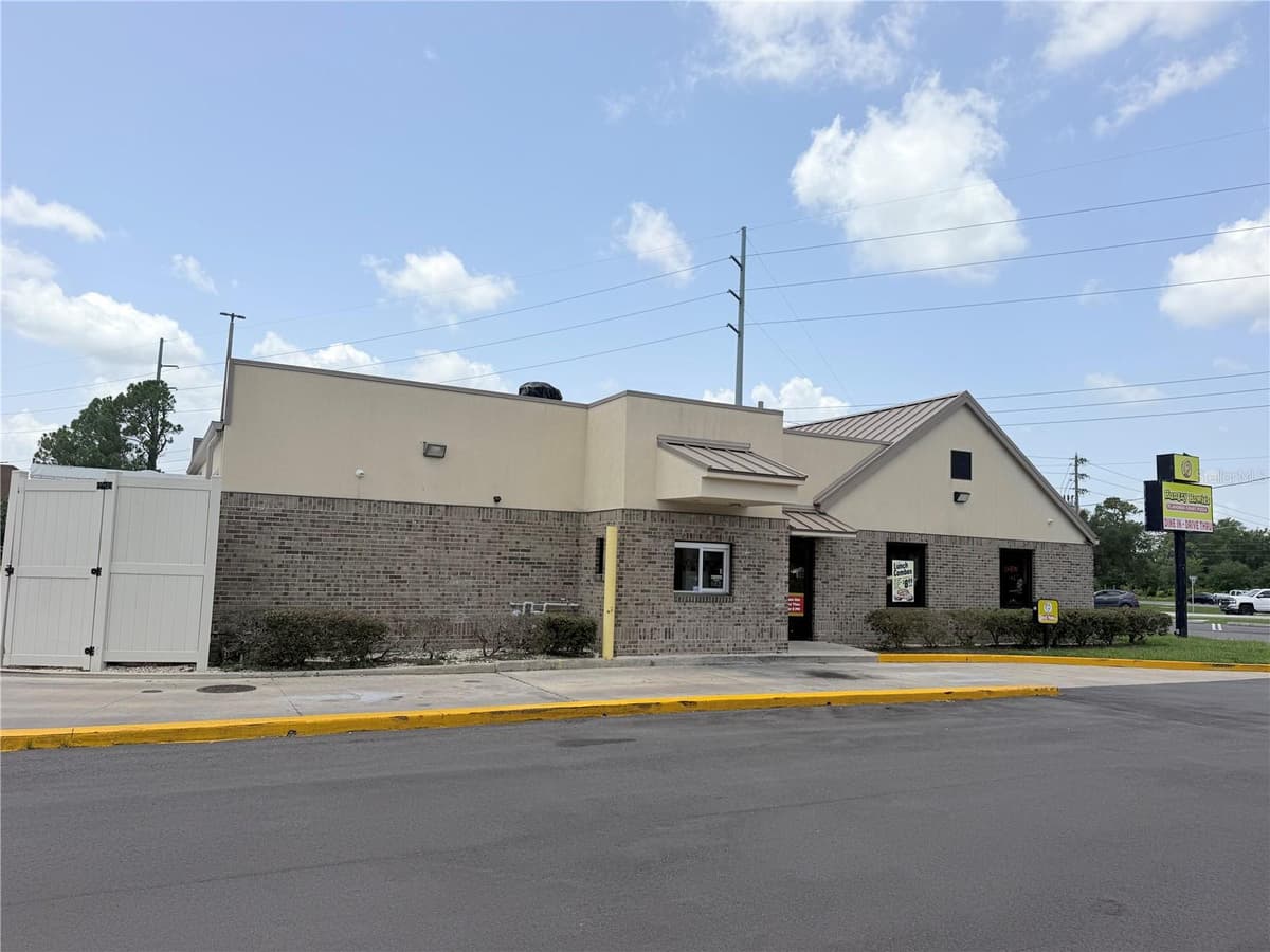 2439 ENTERPRISE ROAD — photo 5 of 14