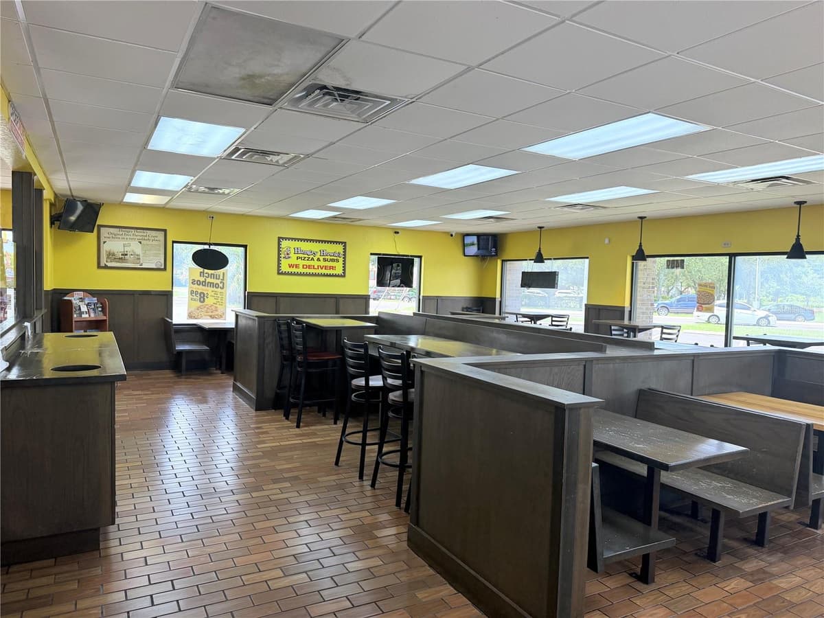 2439 ENTERPRISE ROAD — photo 9 of 14