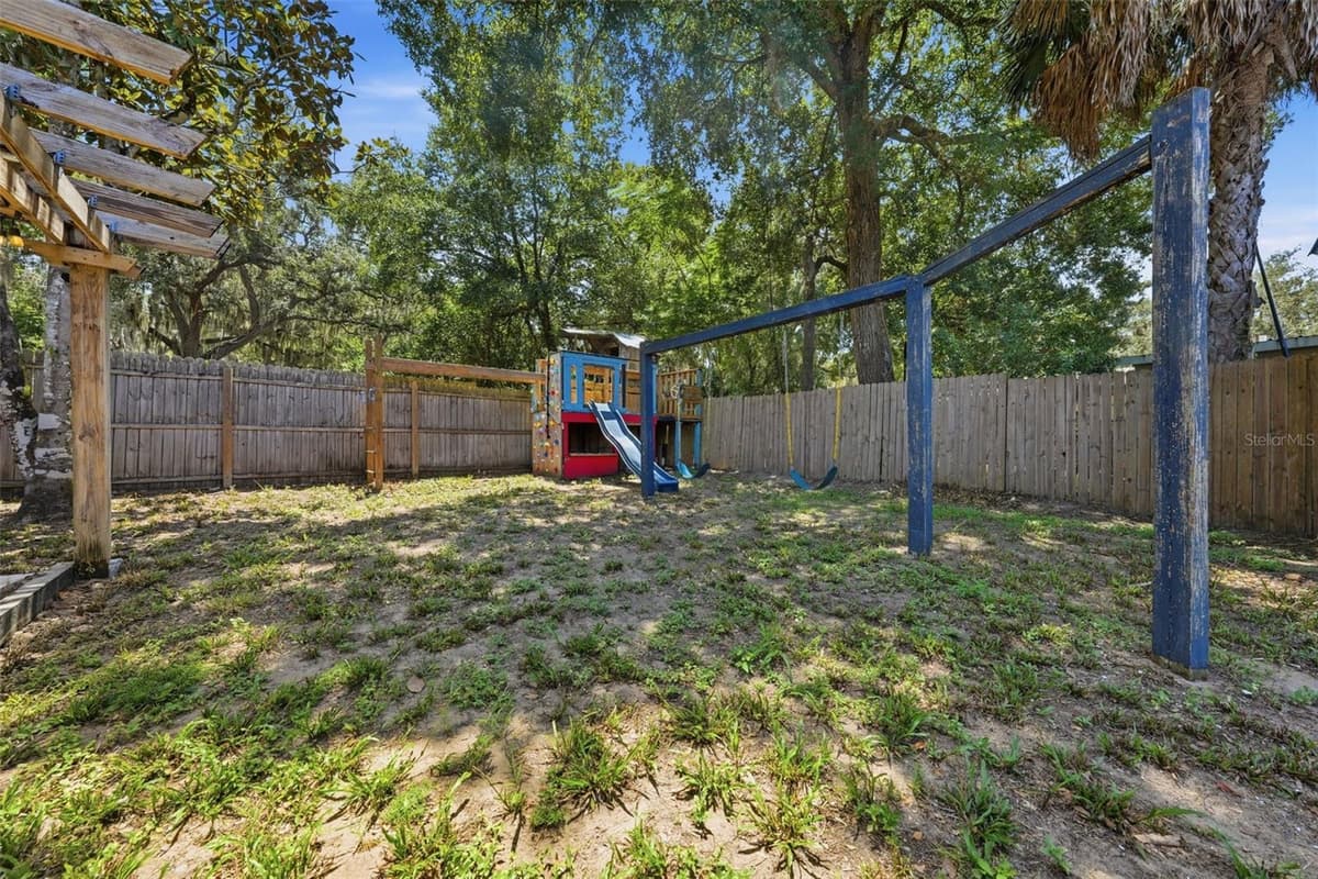 3104 GARDEN ROAD — photo 32 of 53