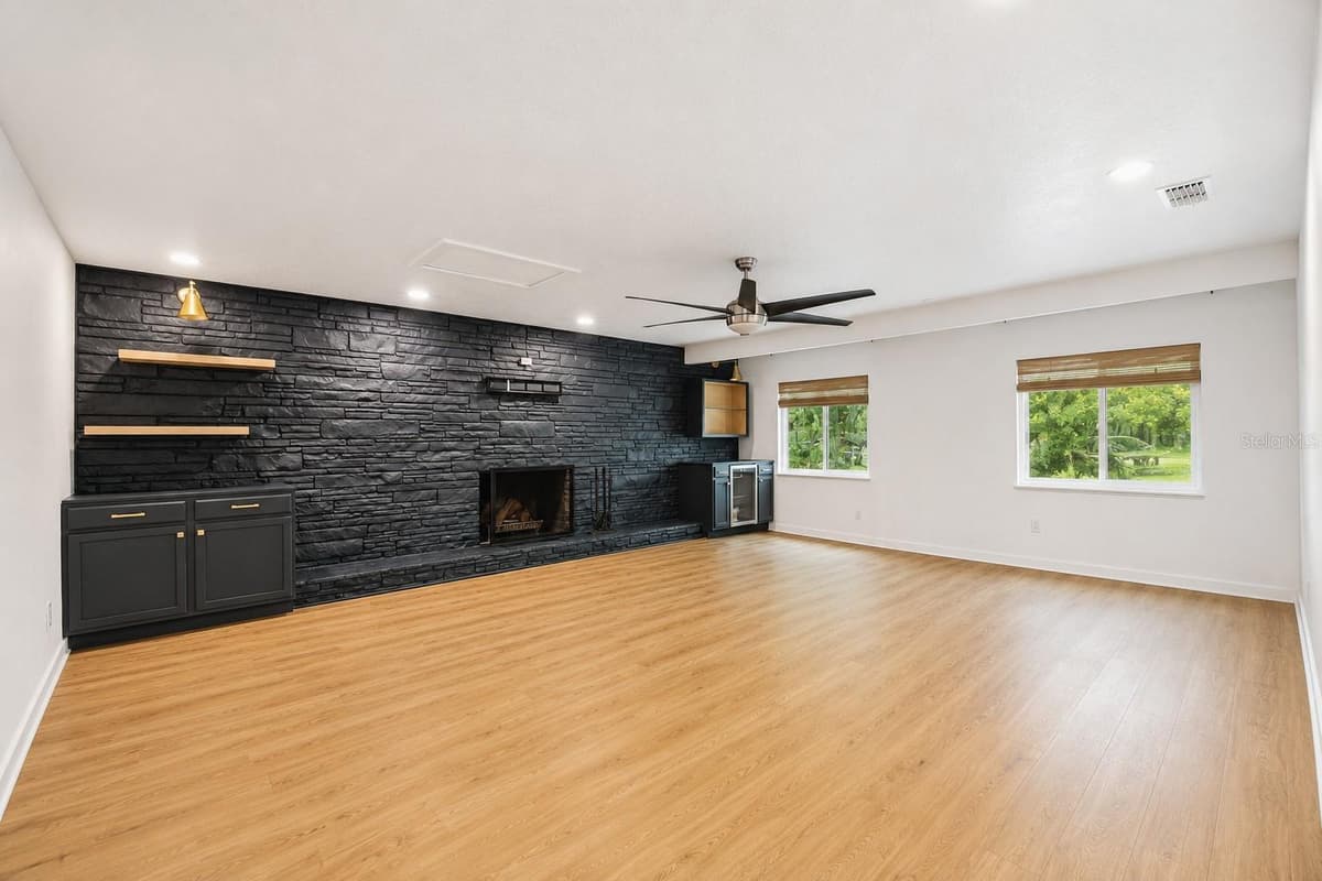 5516 BARMA COURT — photo 8 of 26