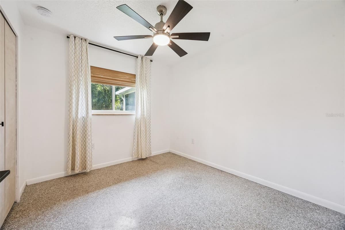 5516 BARMA COURT — photo 16 of 26