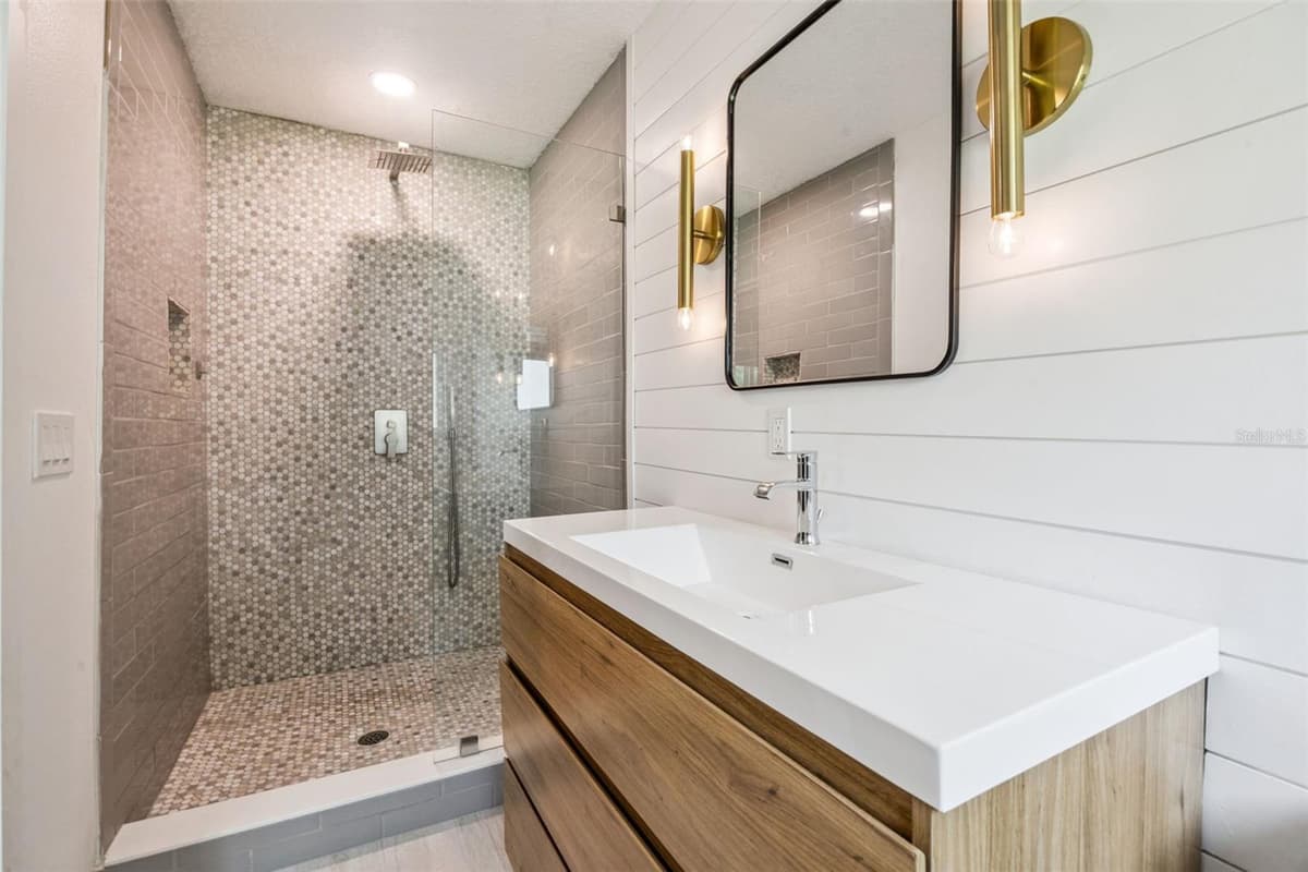 5516 BARMA COURT — photo 12 of 26
