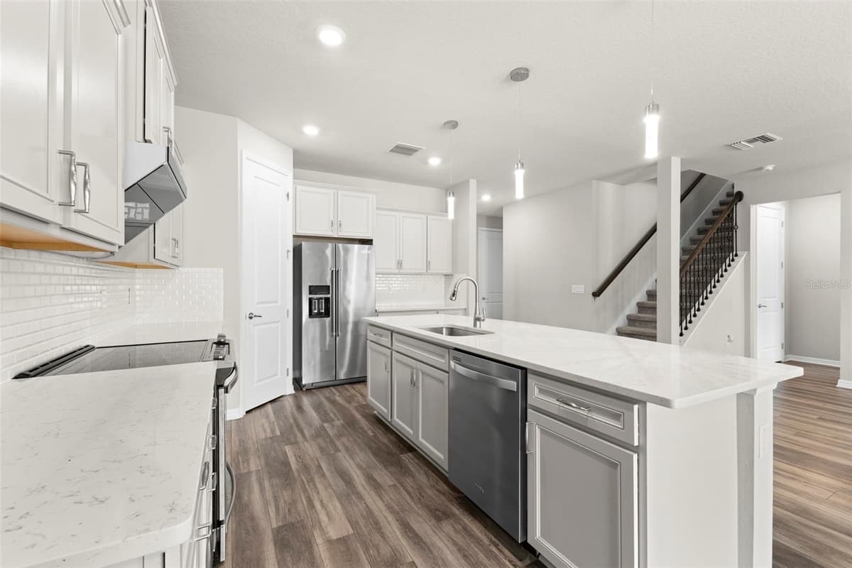 18935 BIRCHWOOD GROVES DRIVE — photo 14 of 53