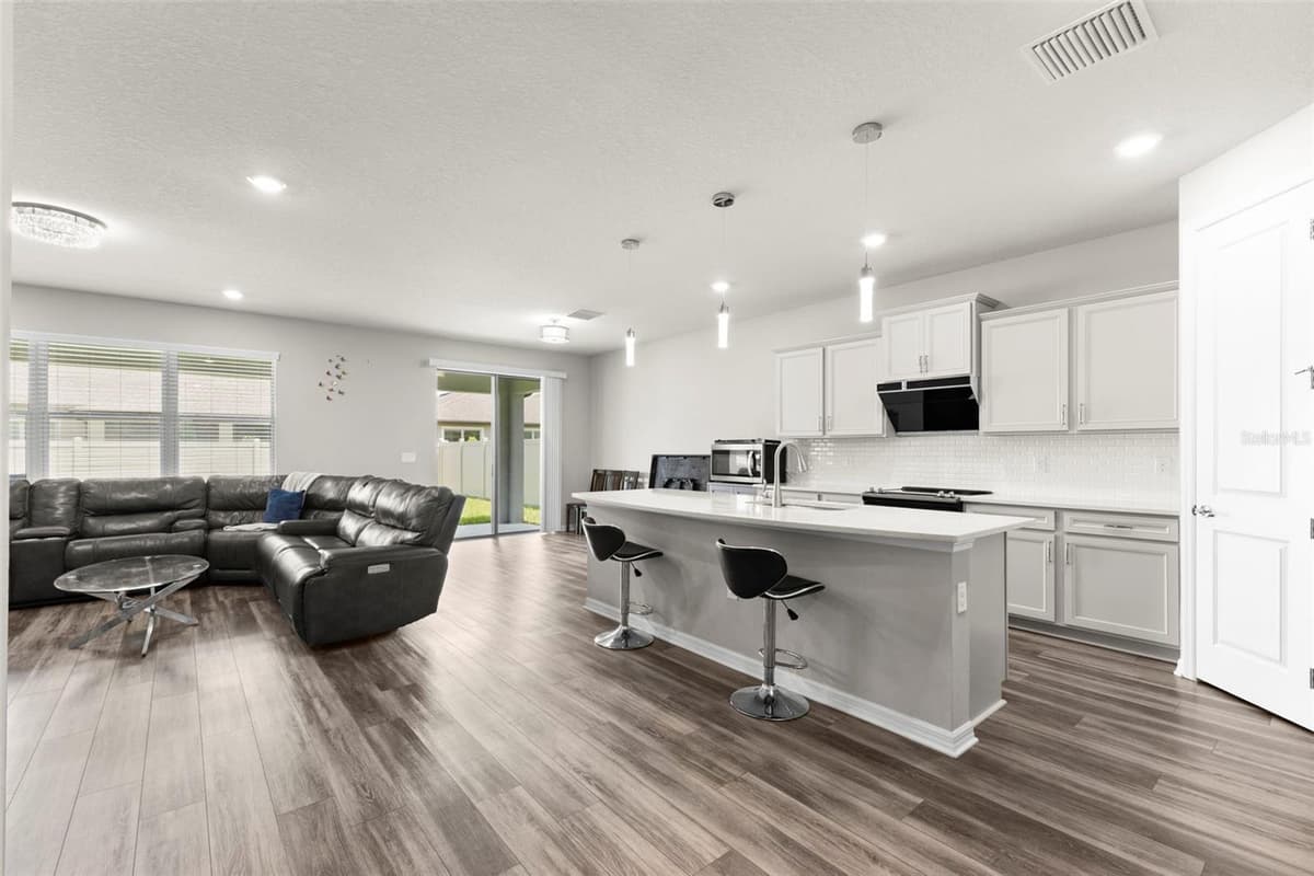 18935 BIRCHWOOD GROVES DRIVE — photo 13 of 53