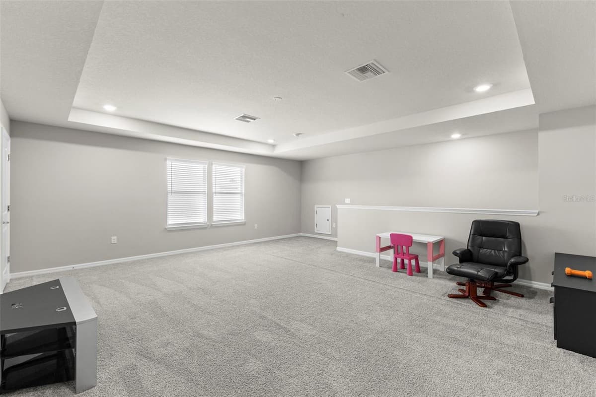 18935 BIRCHWOOD GROVES DRIVE — photo 33 of 53