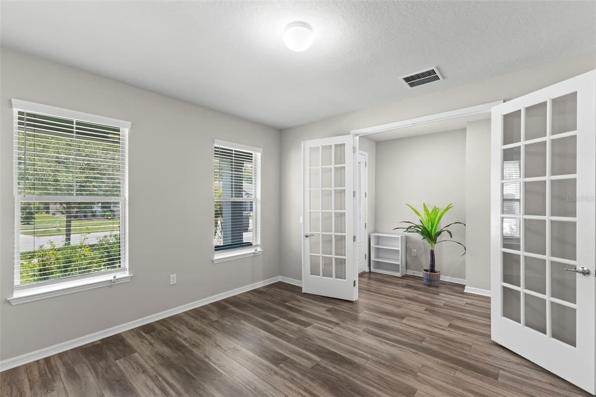 18935 BIRCHWOOD GROVES DRIVE — photo 8 of 53