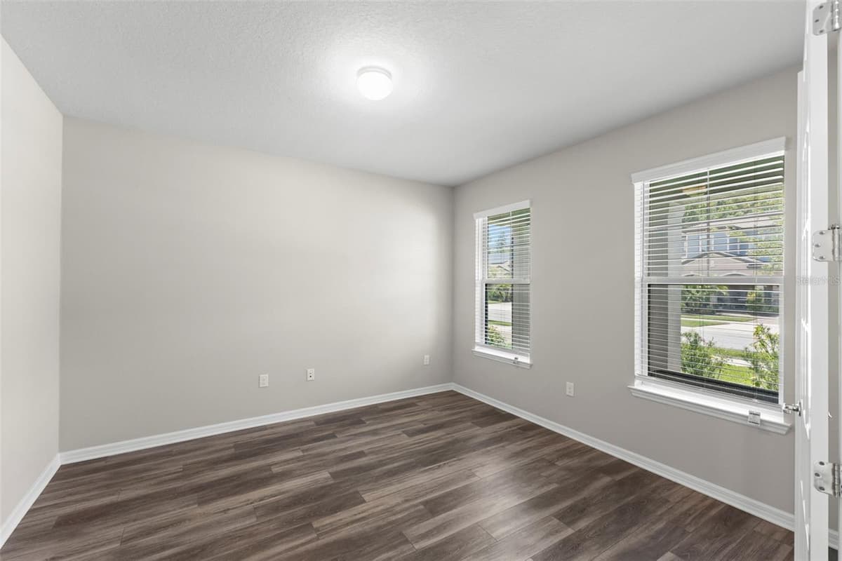 18935 BIRCHWOOD GROVES DRIVE — photo 9 of 53