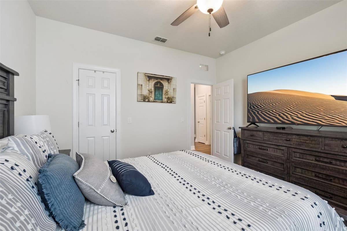 5141 CHICKADEE ST — photo 4 of 29