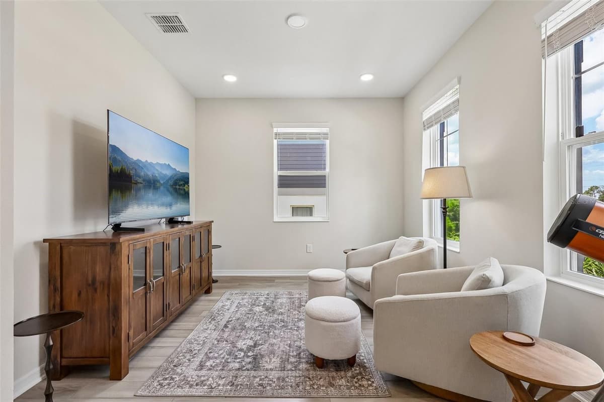 15877 TOLLINGTON ALLEY — photo 6 of 39