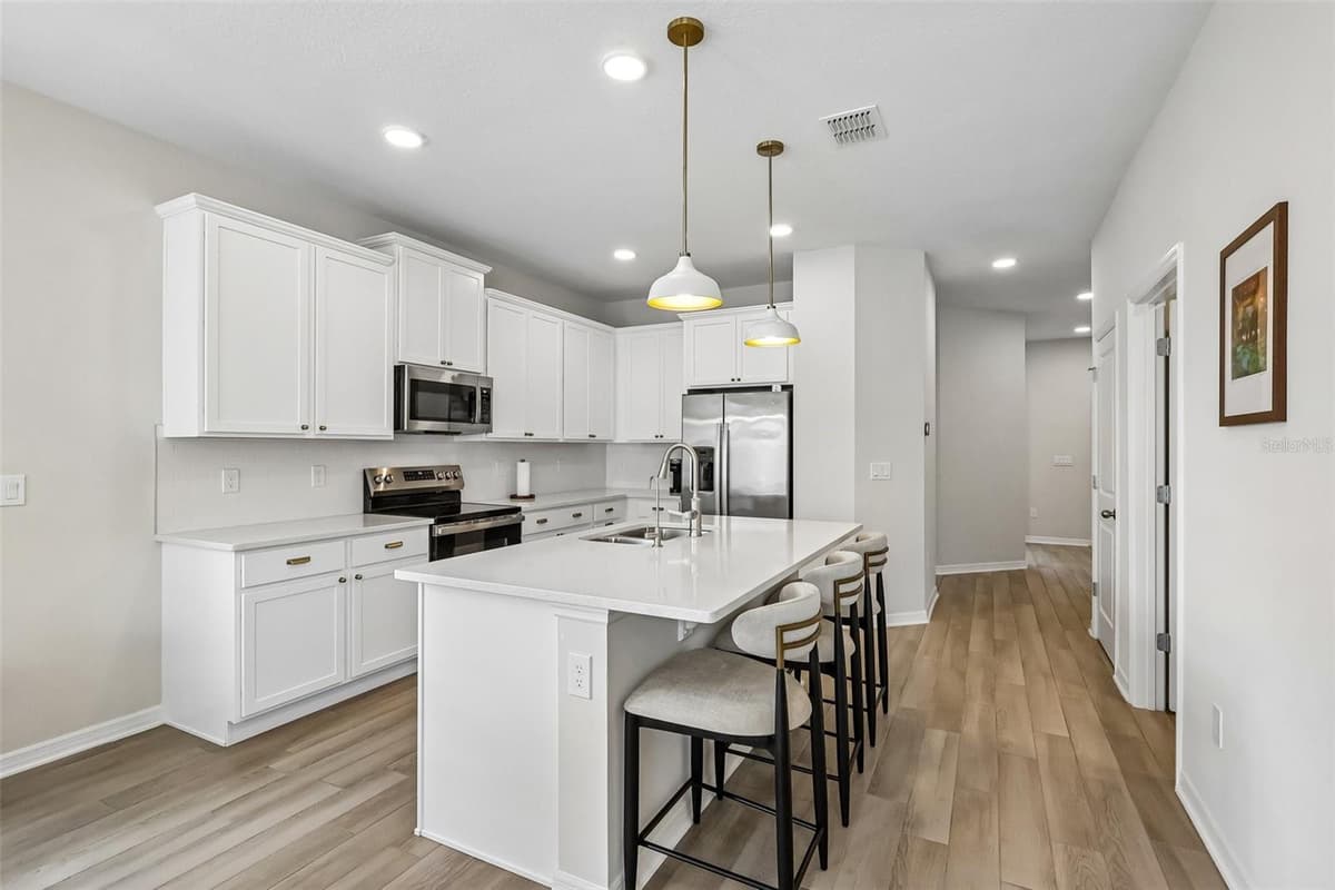 15877 TOLLINGTON ALLEY — photo 13 of 39