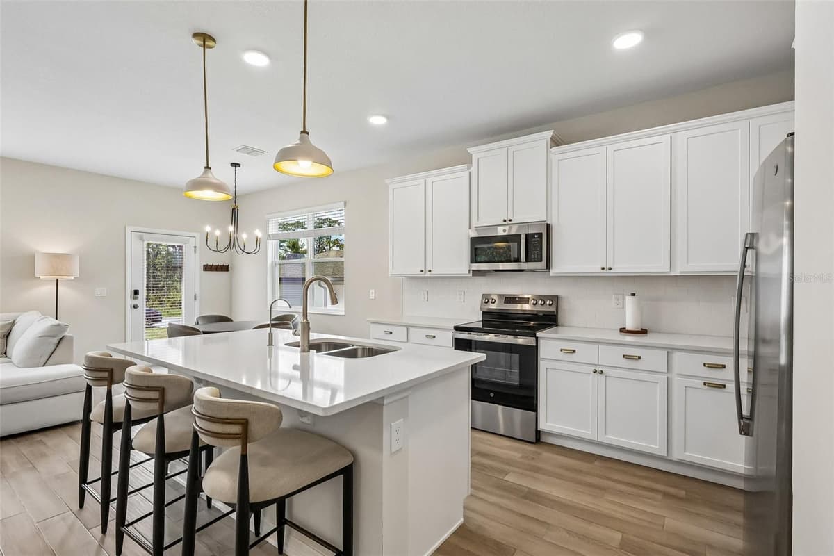15877 TOLLINGTON ALLEY — photo 14 of 39