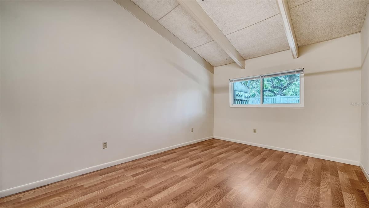 500 JEFFERSON AVENUE — photo 14 of 33