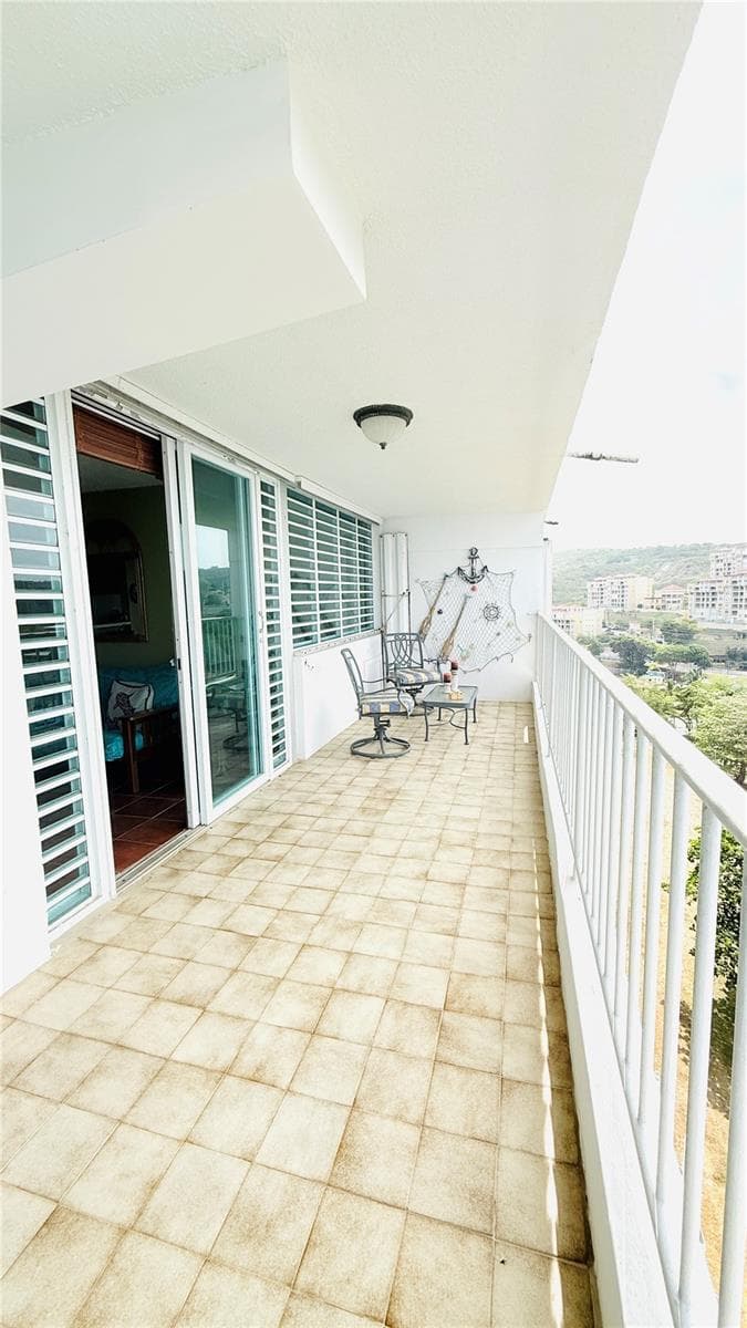 AVE MARINA VIEW DOS MARINAS II — photo 5 of 18