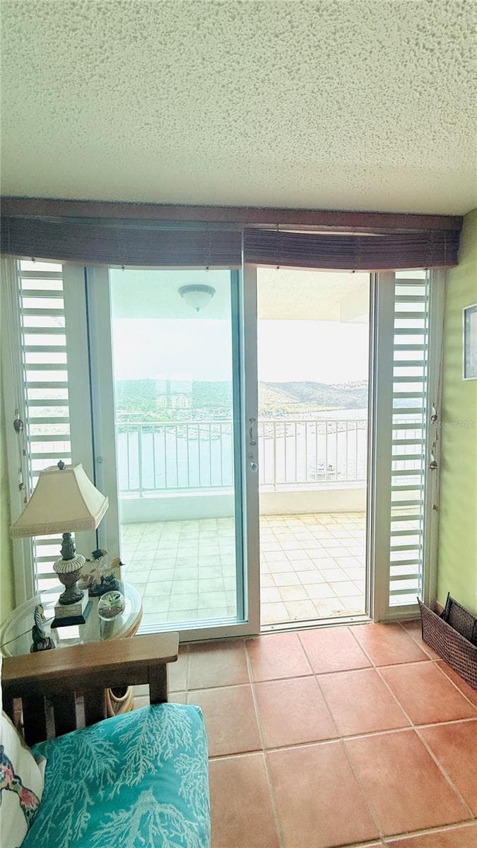 AVE MARINA VIEW DOS MARINAS II — photo 3 of 18