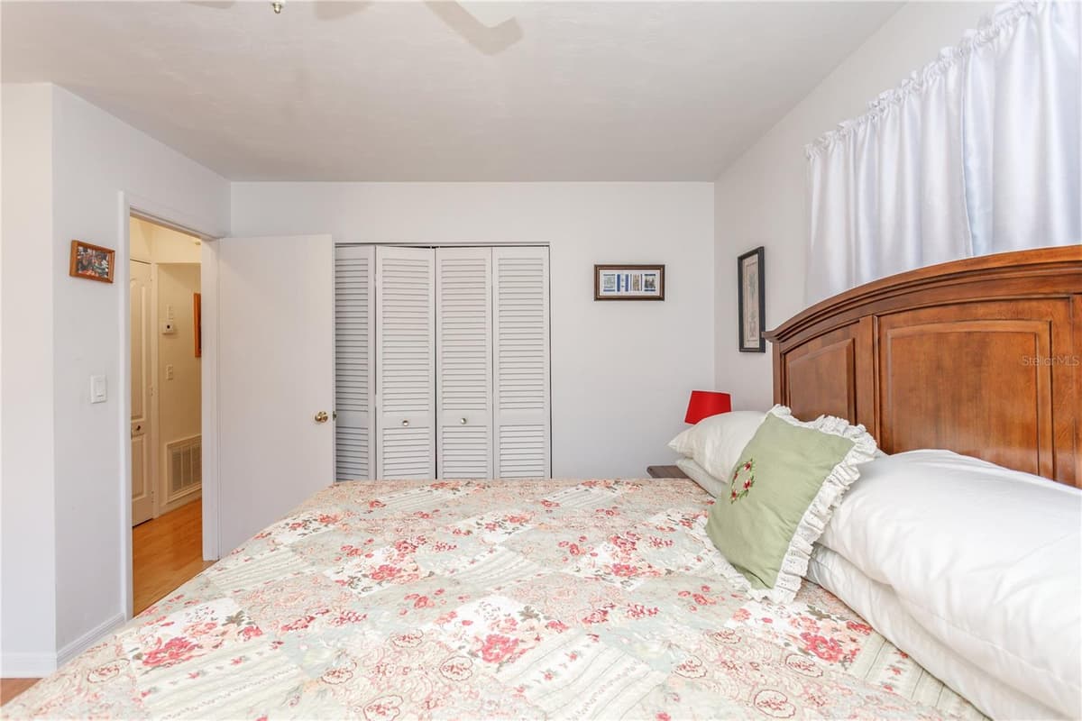 7163 FIRESIDE STREET — photo 18 of 40