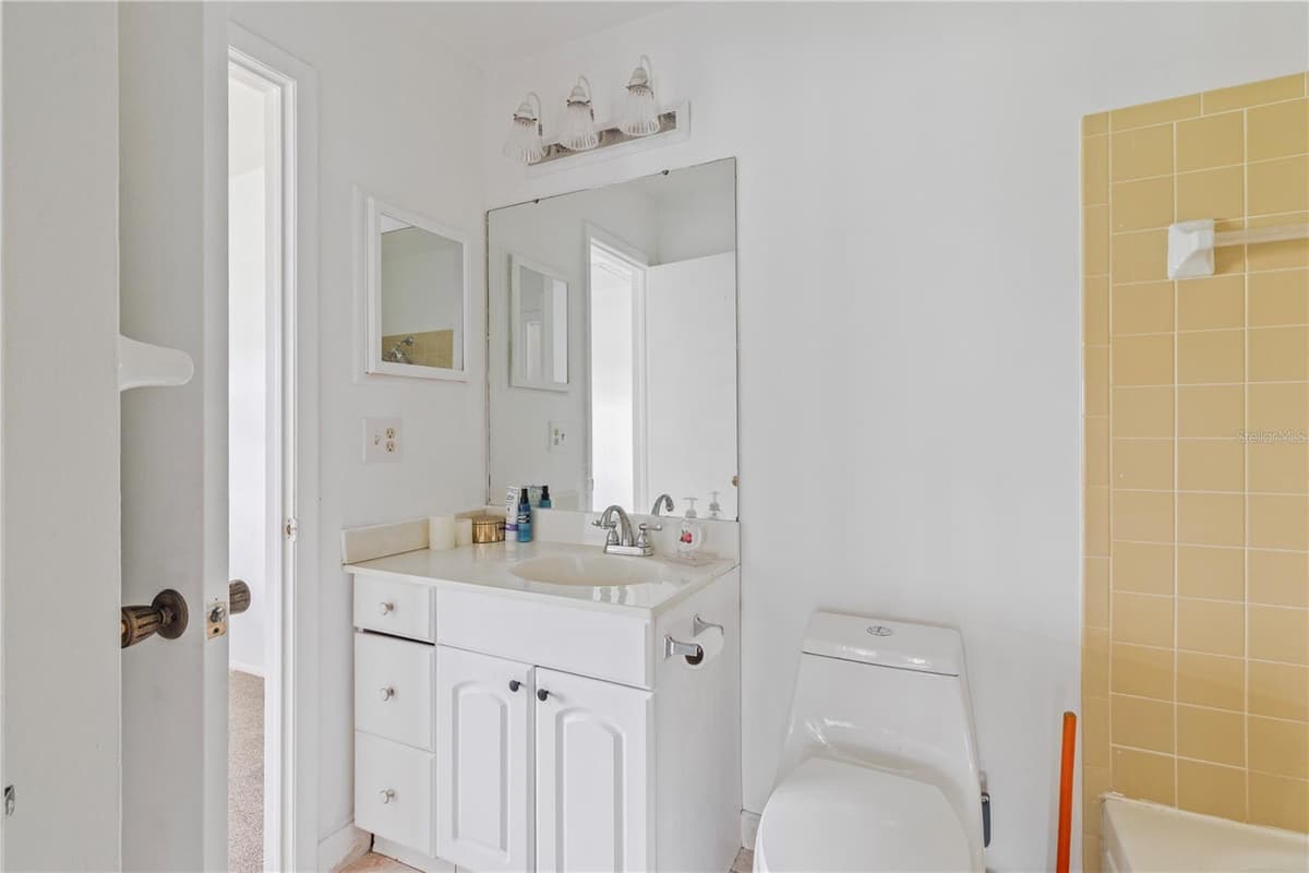 5500 NIBLICK PLACE — photo 14 of 24