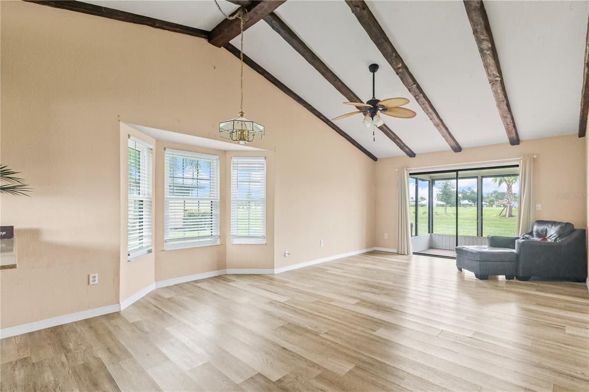 5500 NIBLICK PLACE — photo 5 of 24