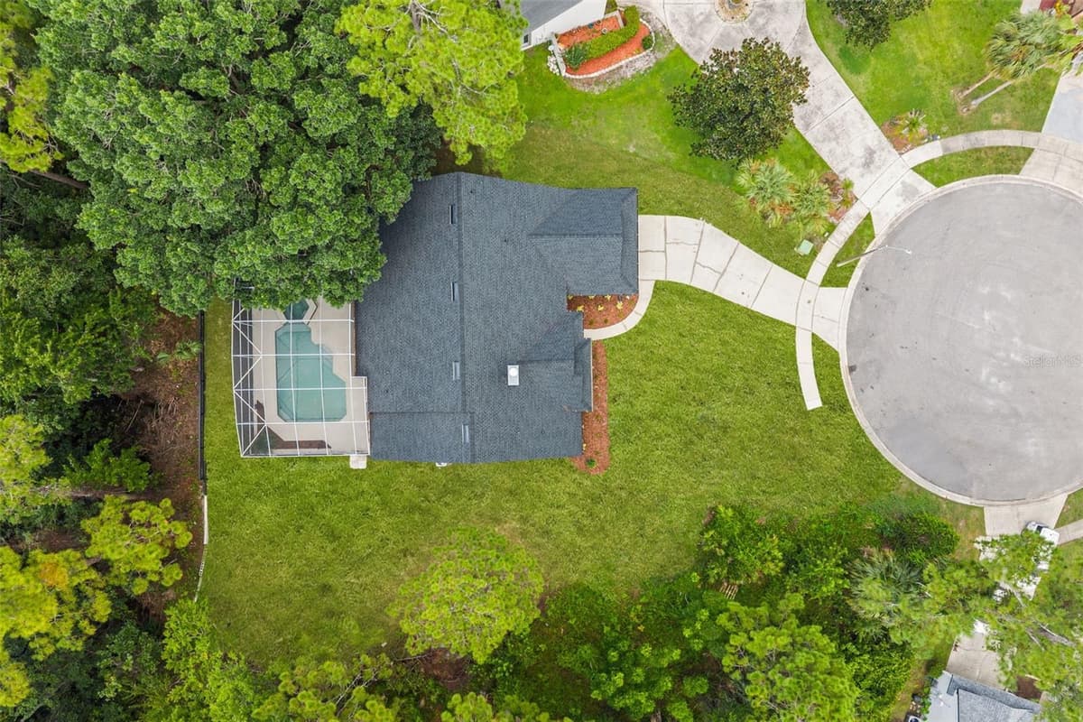 700 PINEWOOD COURT — photo 49 of 53