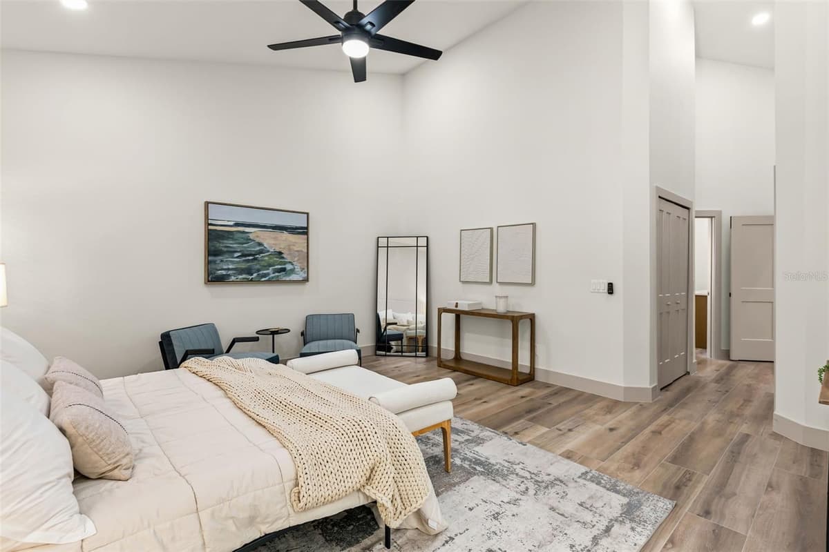 700 PINEWOOD COURT — photo 28 of 53