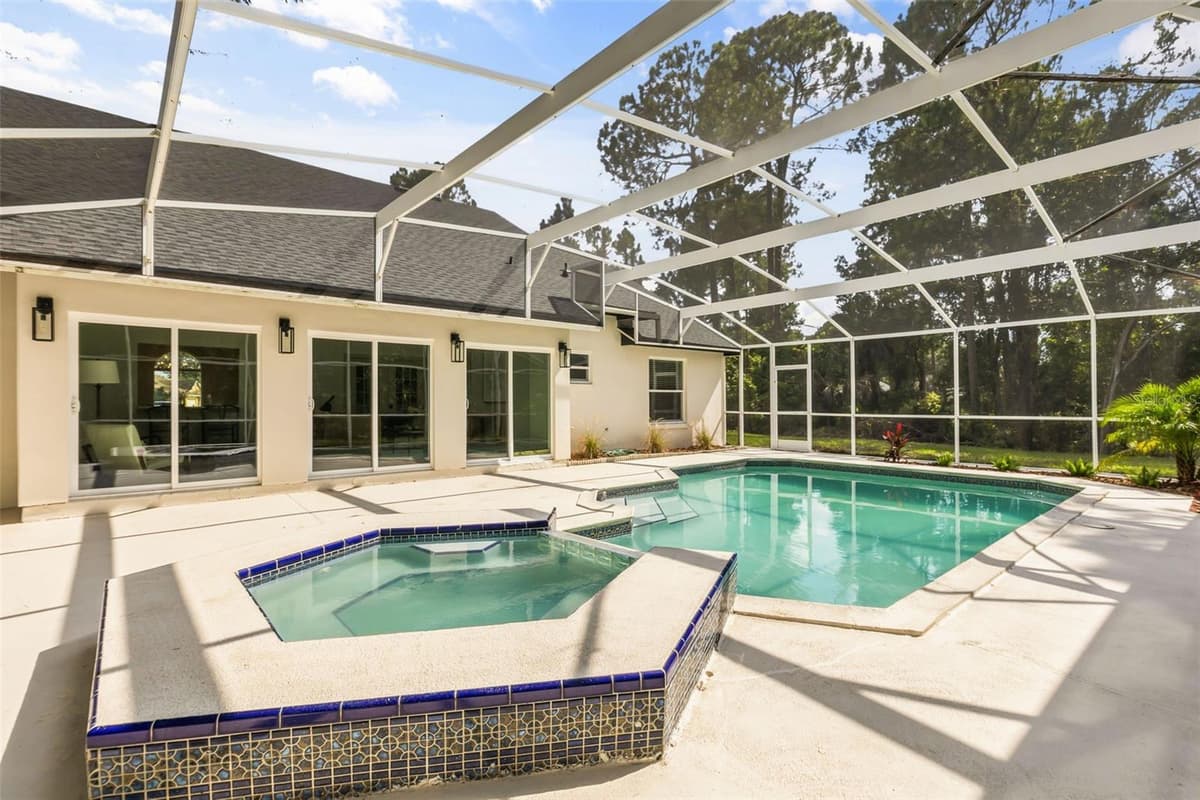 700 PINEWOOD COURT — photo 46 of 53