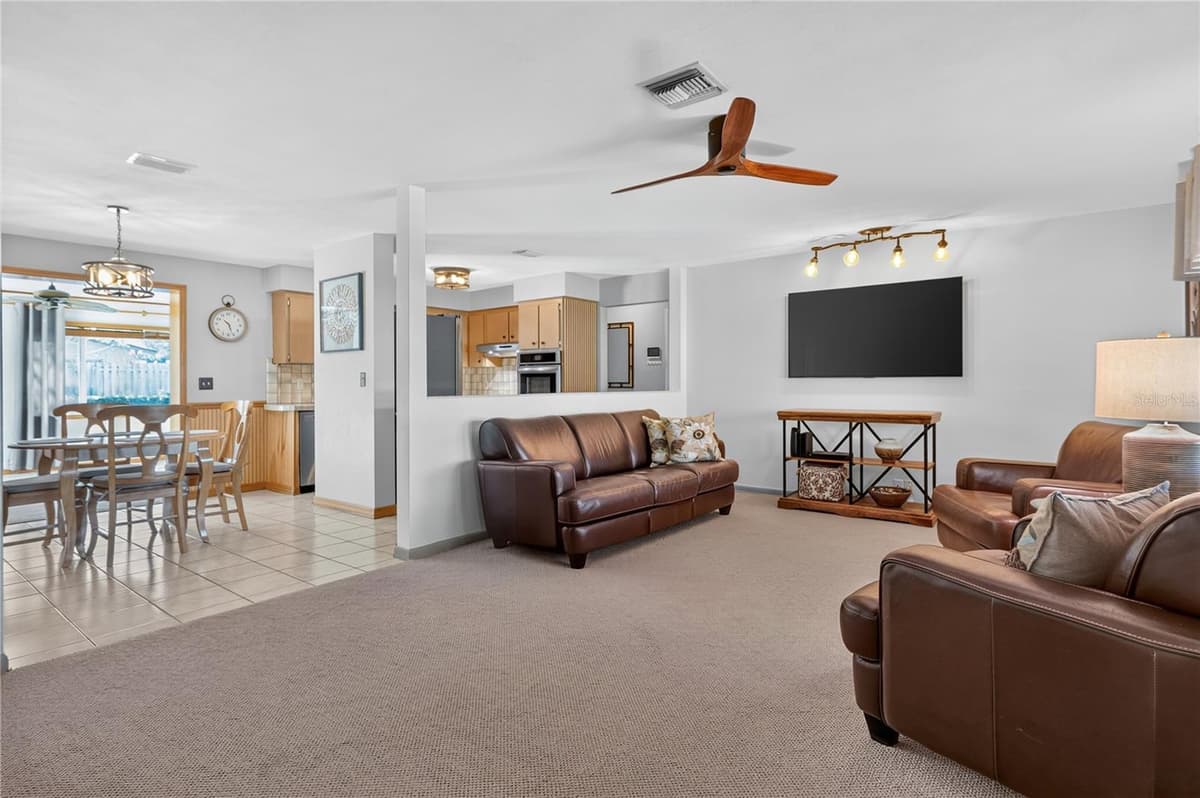 1707 RIDGEWAY DRIVE — photo 10 of 31
