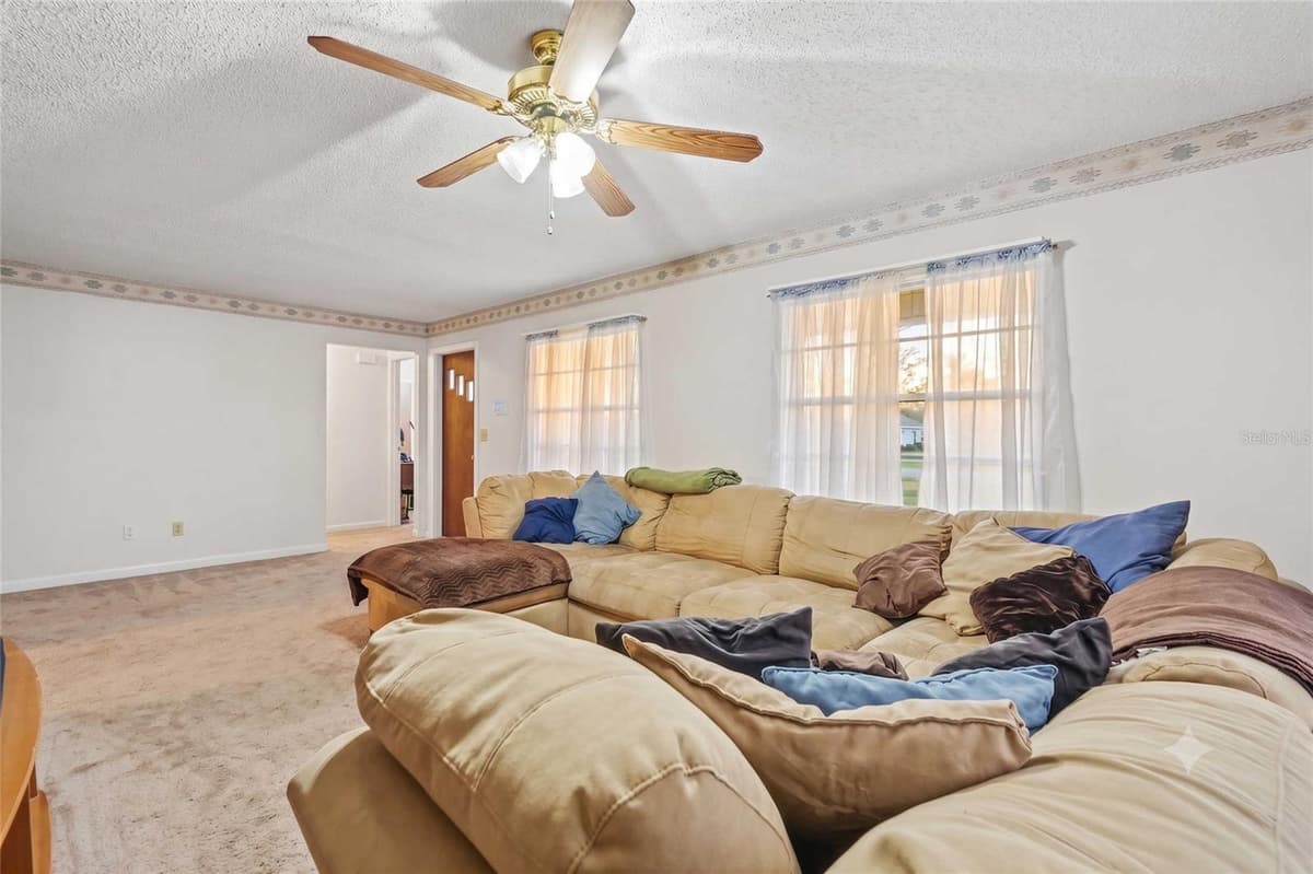 12102 BULLFROG CREEK ROAD — photo 11 of 36