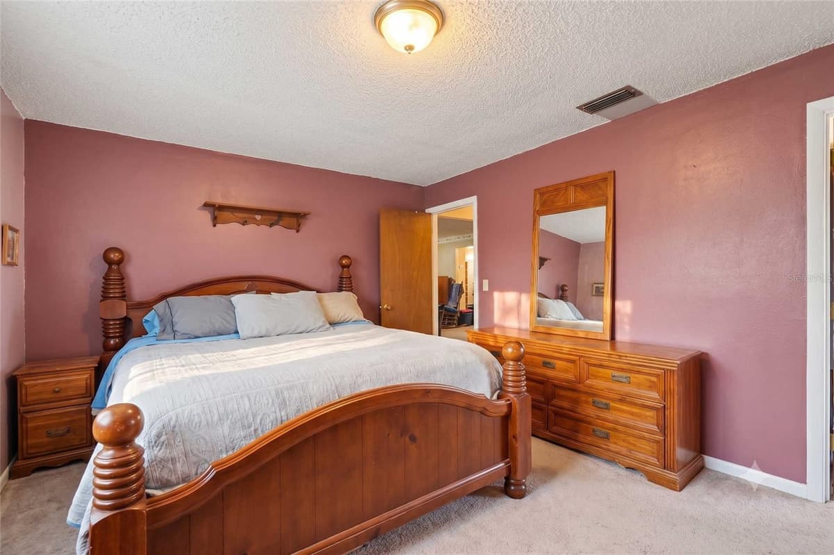 12102 BULLFROG CREEK ROAD — photo 14 of 36