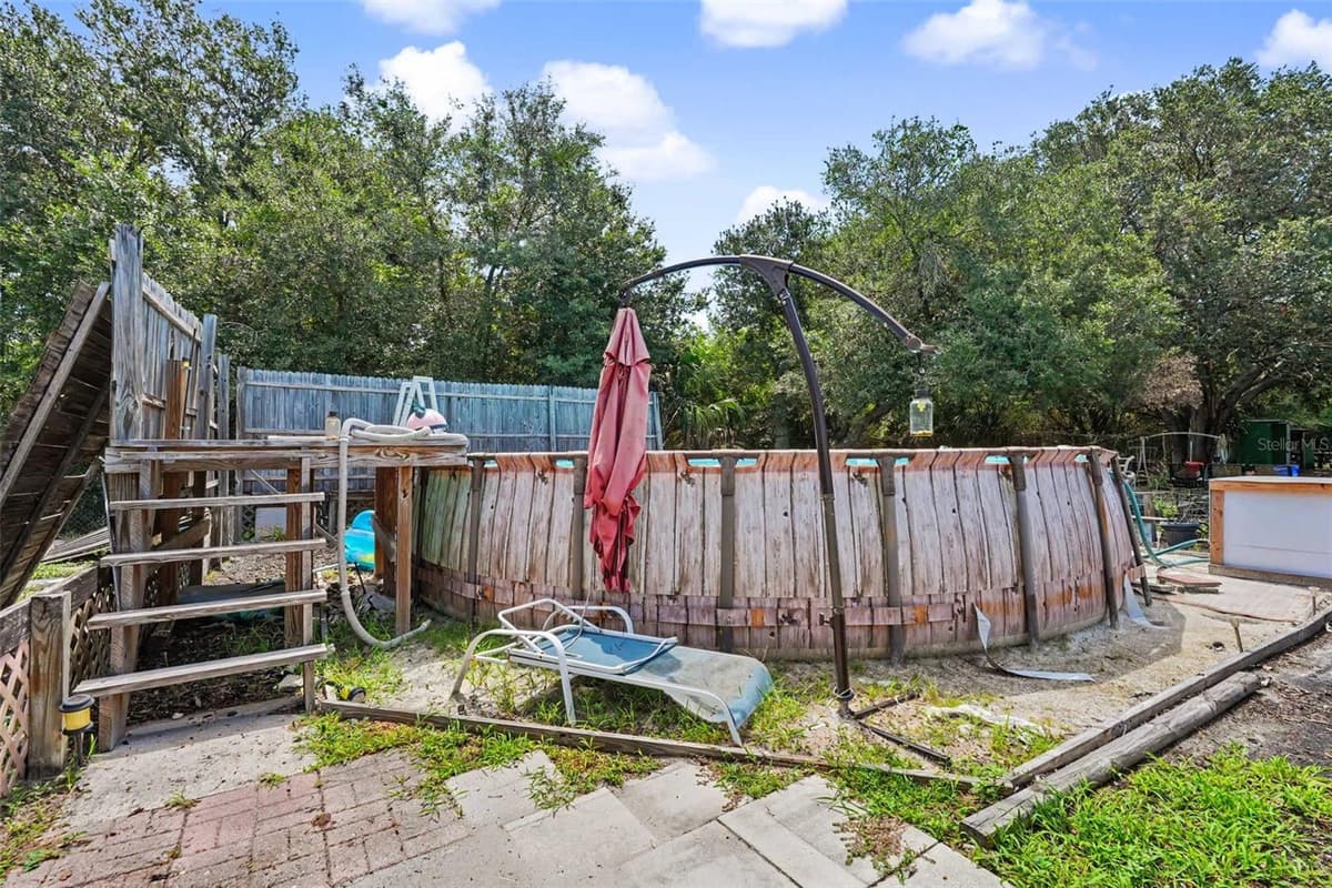 12102 BULLFROG CREEK ROAD — photo 34 of 36