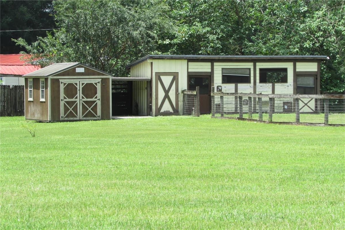 10455 GAINESVILLE ROAD — photo 37 of 51