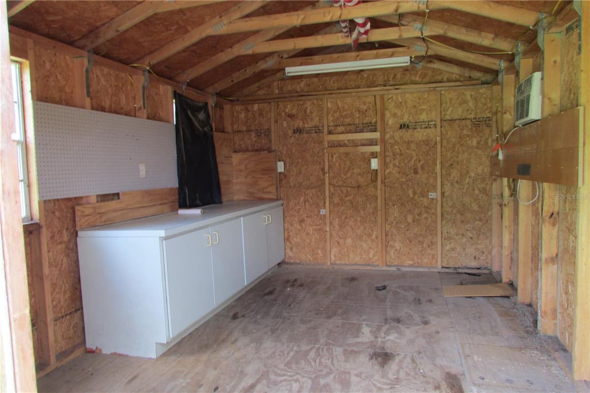10455 GAINESVILLE ROAD — photo 40 of 51