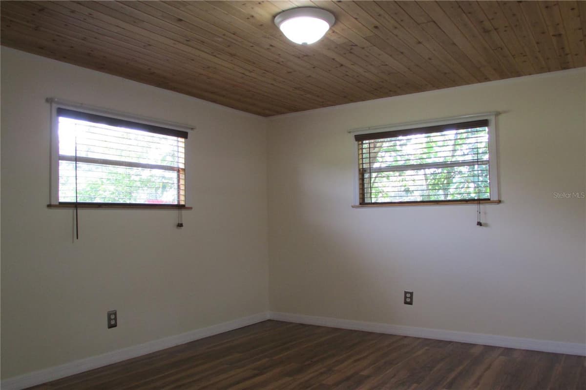 10455 GAINESVILLE ROAD — photo 49 of 51