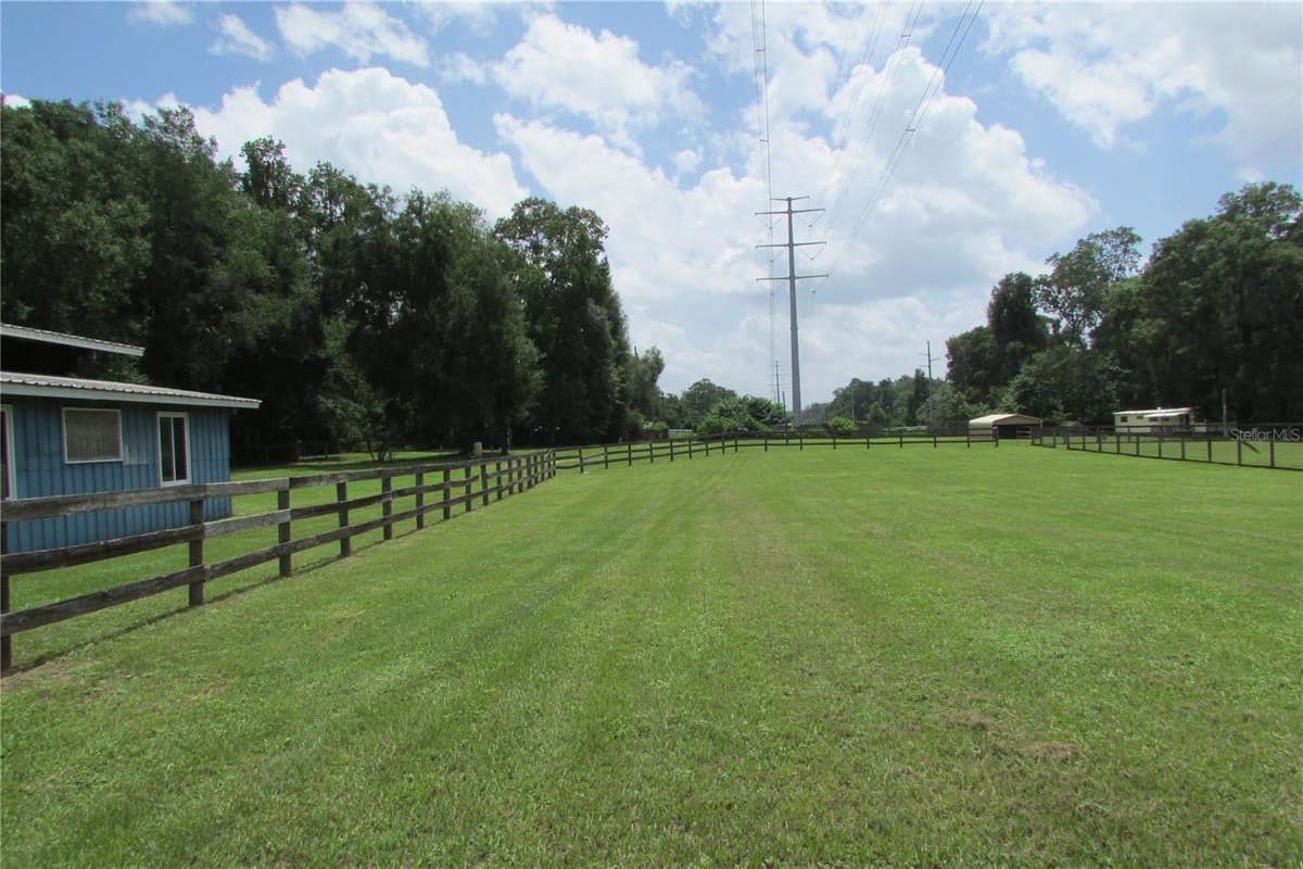 10455 GAINESVILLE ROAD — photo 18 of 51