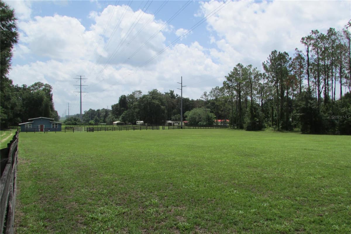 10455 GAINESVILLE ROAD — photo 14 of 51