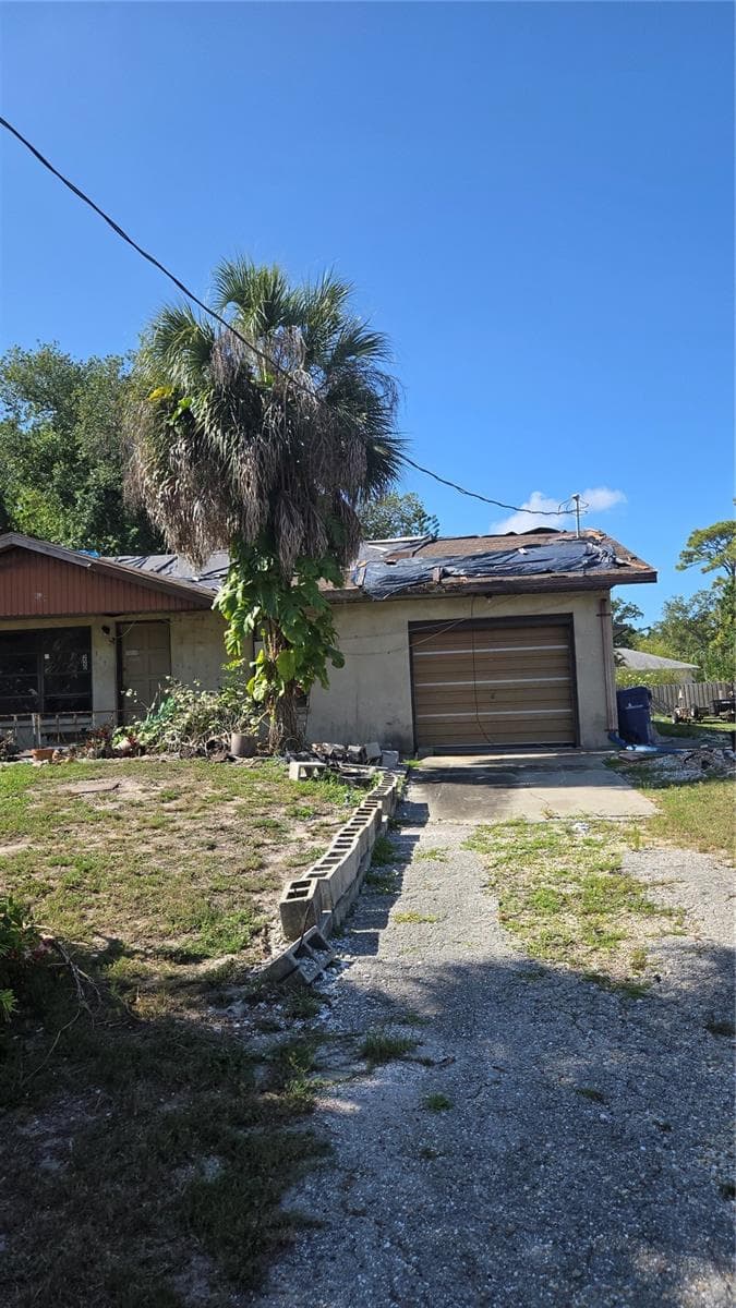 220 MOUNT PLEASANT ROAD — photo 1 of 40