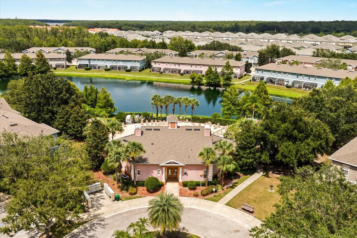 2344 CARAVELLE CIRCLE — photo 36 of 44